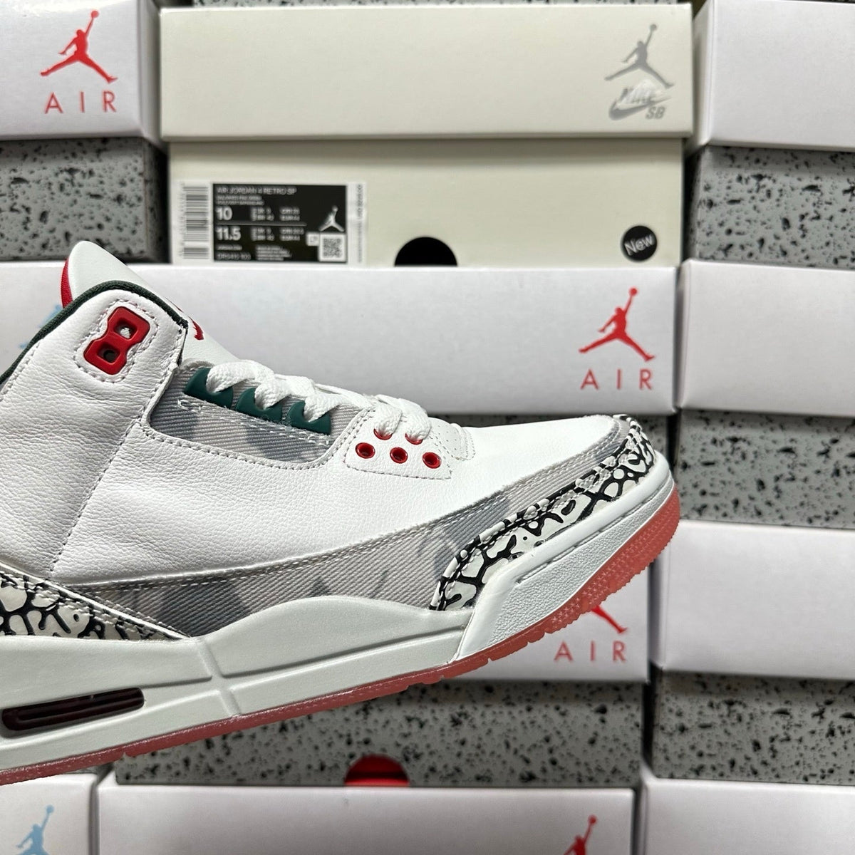 Jordan 3 Retro Wings