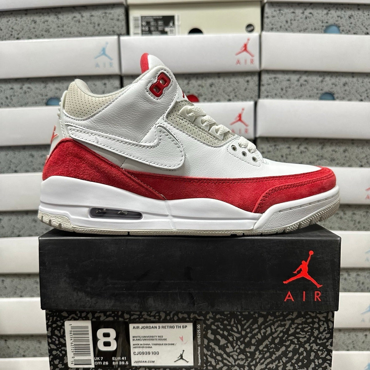 Jordan 3 Retro Tinker Air Max 1 University Red