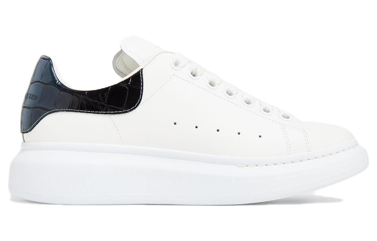 (WMNS) Alexander McQueen Oversized Sneakers 'White Snake Black' 718233WIDJA8851 #