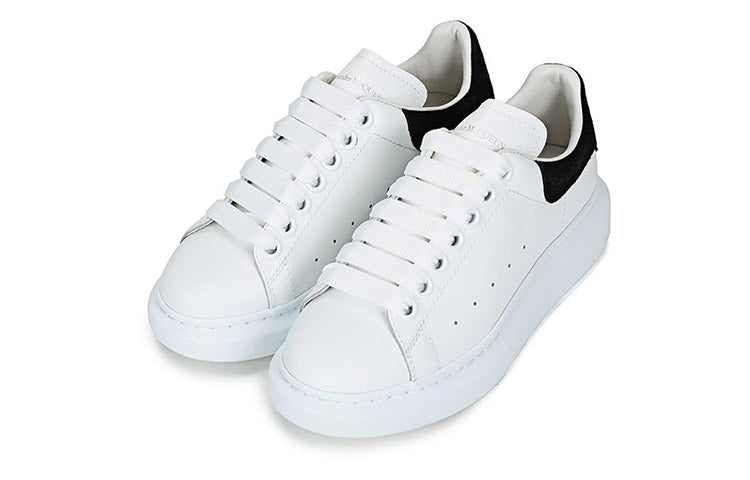 (WMNS) Alexander McQueen Oversized Sneaker 'White Black Suede' 650788WHZ4K9061 #