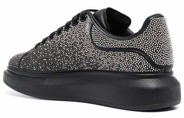 Alexander McQueen Oversized Sneaker 'Studded Black' 662648WIAB41012 #