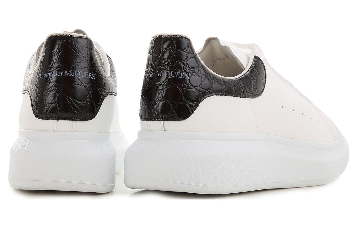 Alexander McQueen Oversized Sneaker 'Black Crocodile' 625162WHYB89061 #