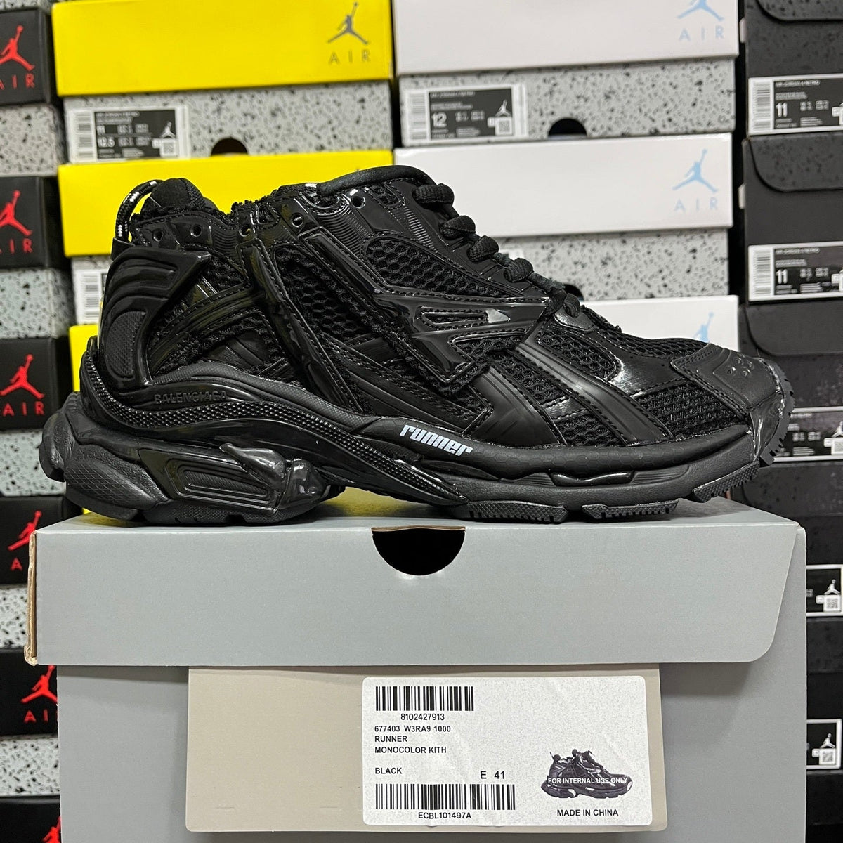 Balenciaga Runner 7.0 Triple Black