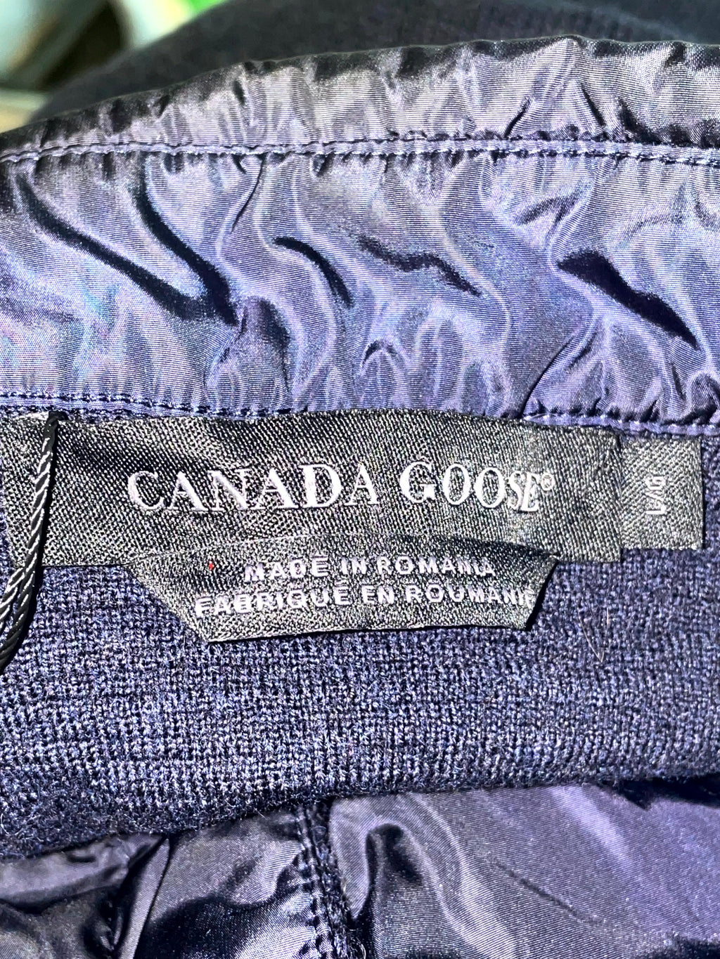 Canada Goose Hybridge Down Navy Jacket