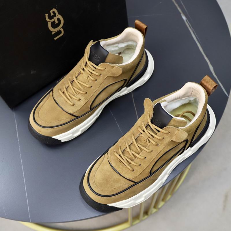 UGG Men's Low-Top Runner Sneaker – Sand