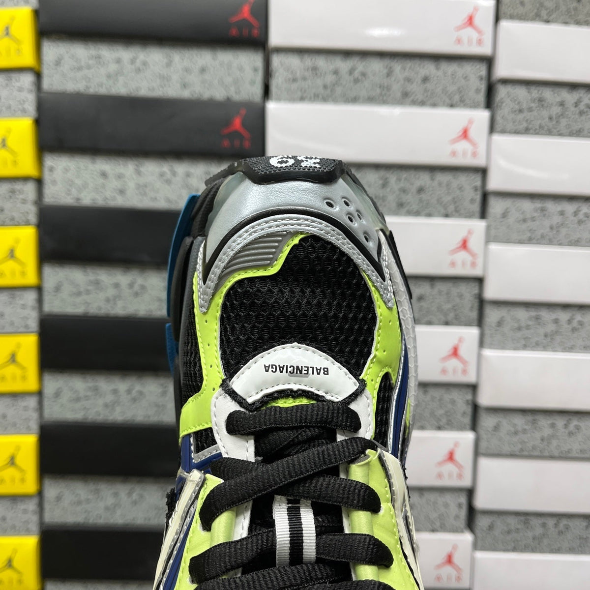 Balenciaga Runner 7.0 Cream Black Green