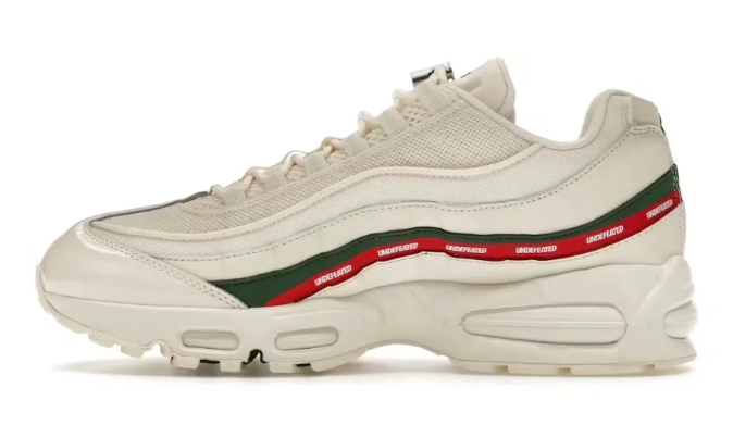 Nike Air Max 95 SP Undefeated Sail