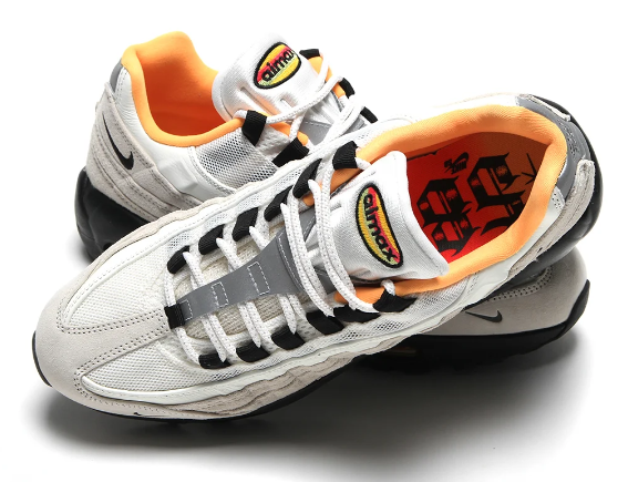 Nike SB FC Pack Air Max 95 'Sail / Black / Laser Orange' IQ8395-100