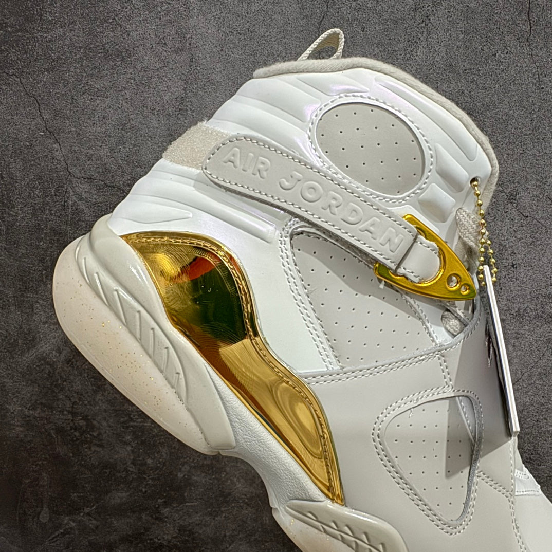 Jordan 8 Retro Champagne