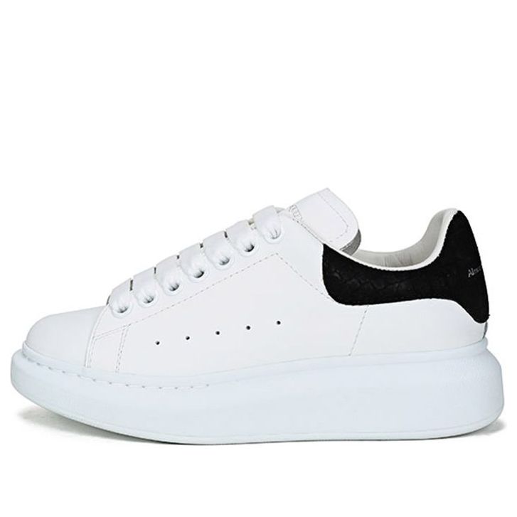 (WMNS) Alexander McQueen Oversized Sneaker 'White Black Suede' 650788WHZ4K9061 #