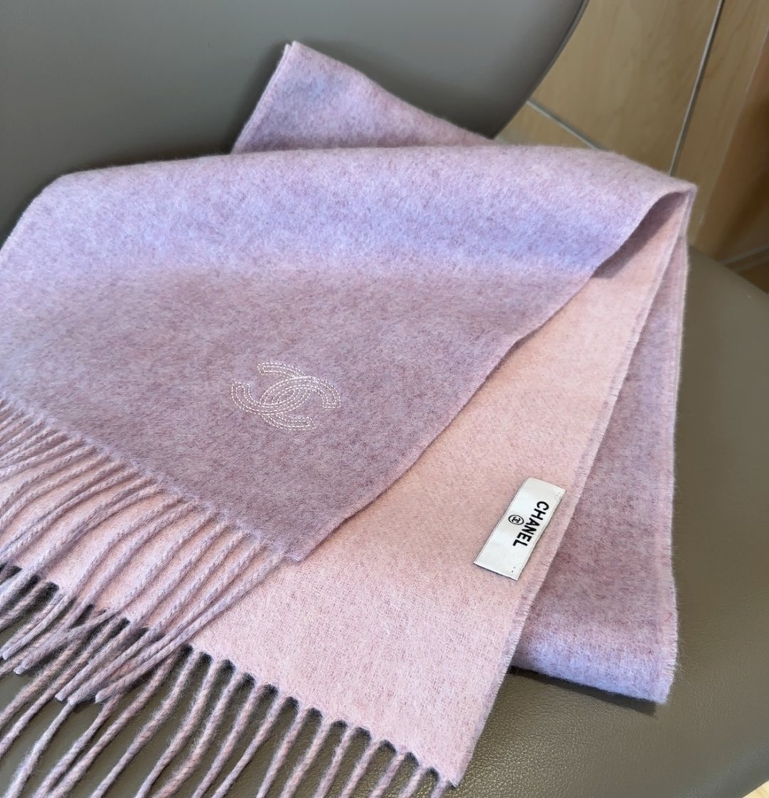Chanel Mauve and Pale Pink Fringed Scarf