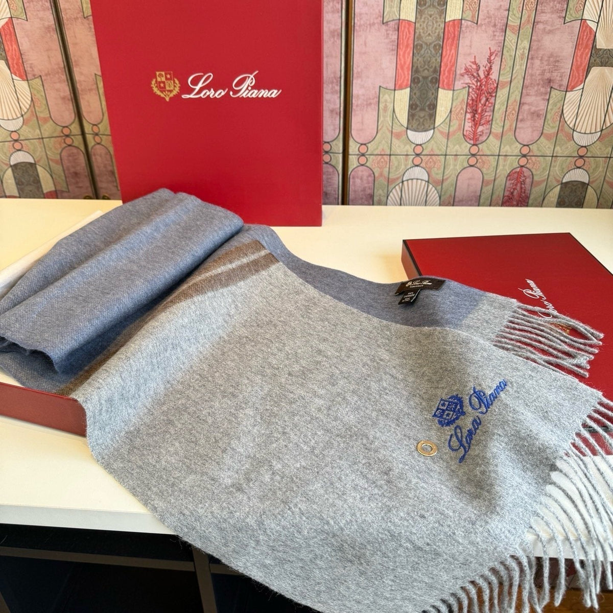 Loro Piana Two-Tone Fringe Scarf - 30 x 185 cm