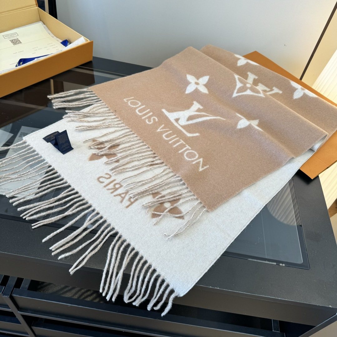 Louis Vuitton Wordmark Monogram Scarf - 180 x 45 cm