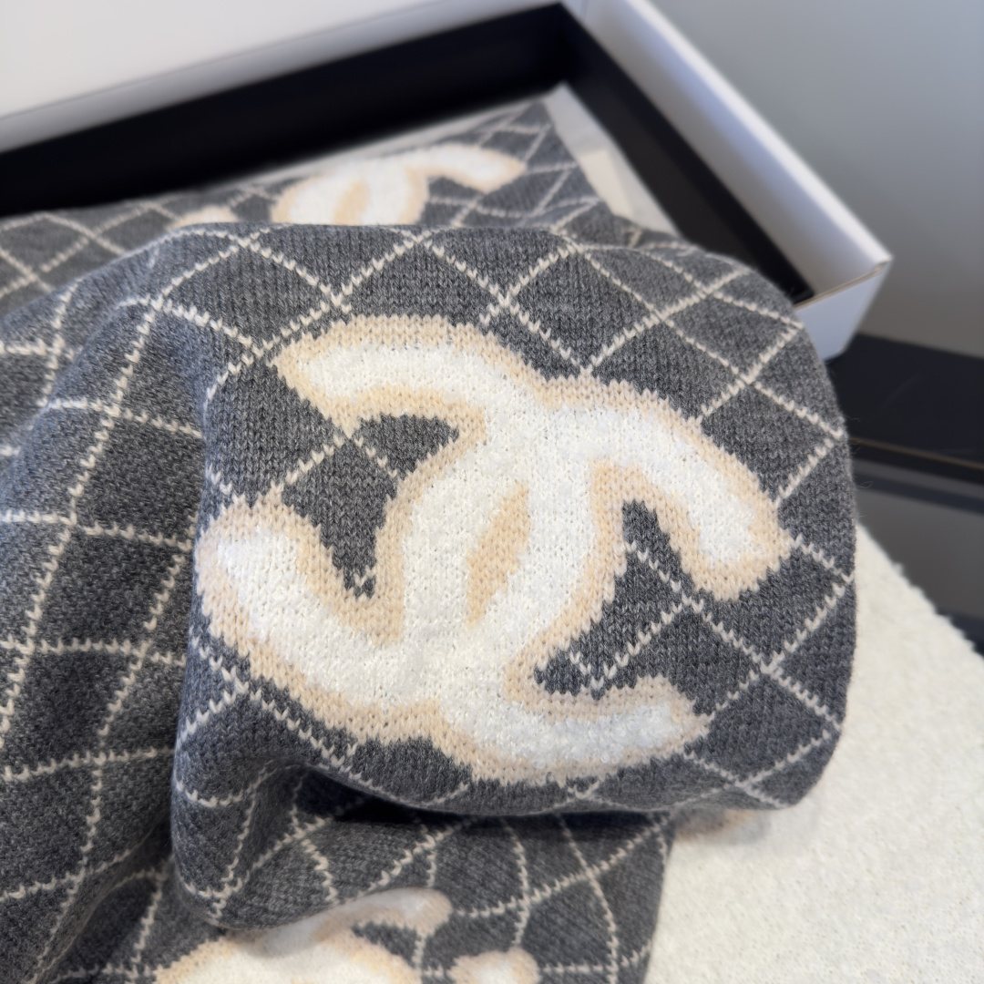Chanel Grid Knit Scarf