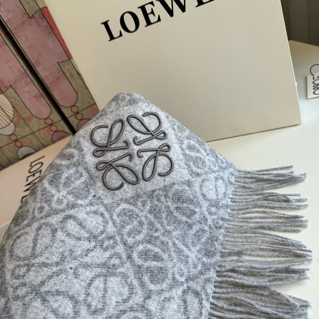 Loewe Reversible Fringe Pattern Scarf