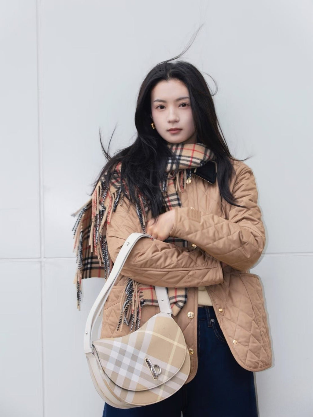 Burberry Long Plaid Fringed Scarf - 155 x 30 cm