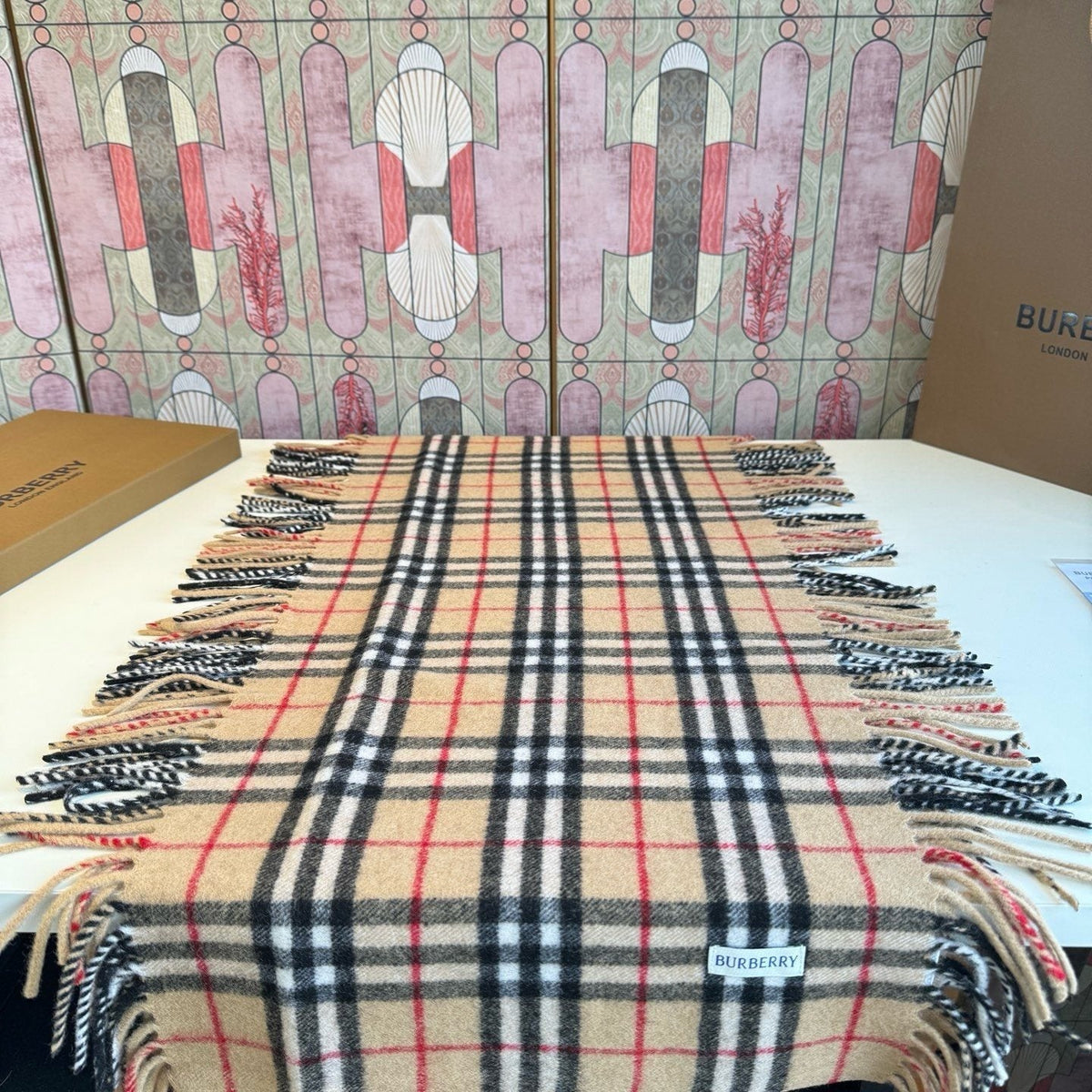 Burberry Long Plaid Fringed Scarf - 155 x 30 cm