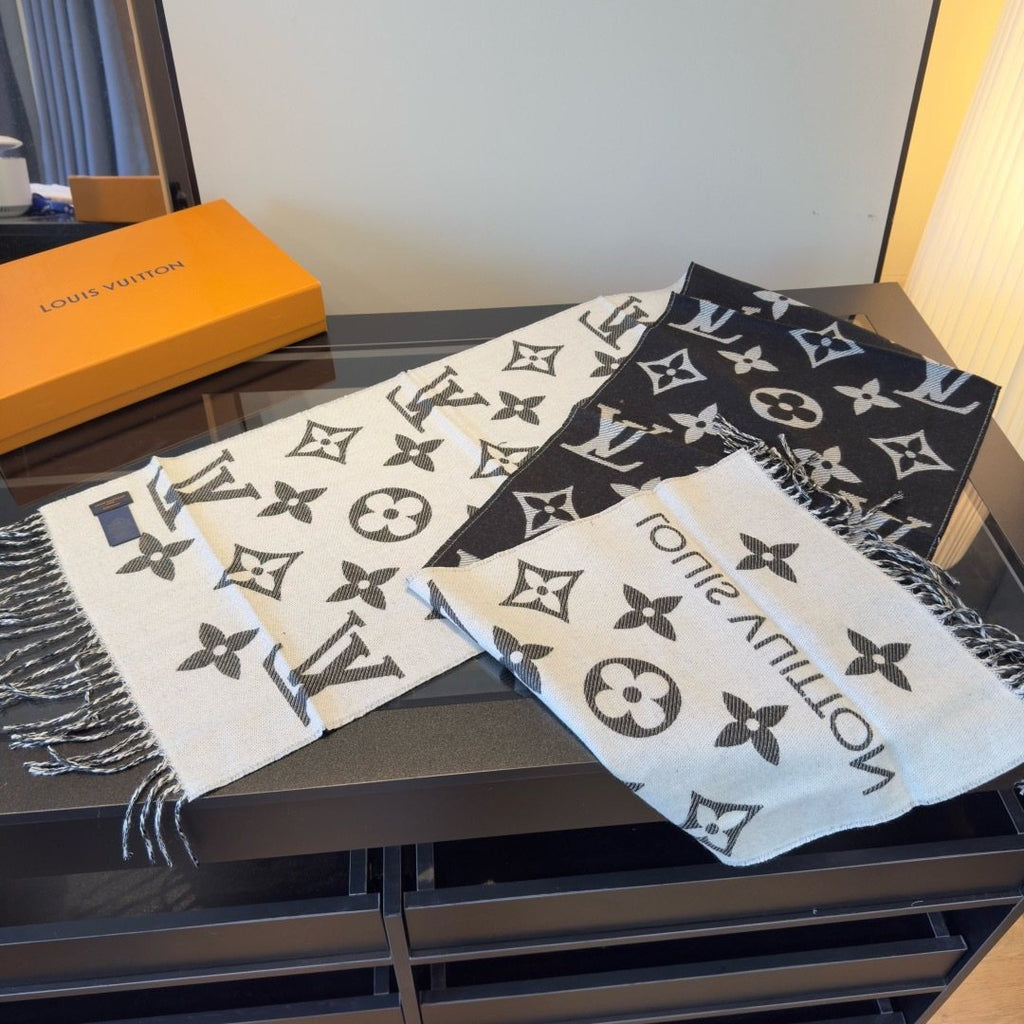Louis Vuitton Reversible Wool Monogram Scarf - 180 x 30 cm