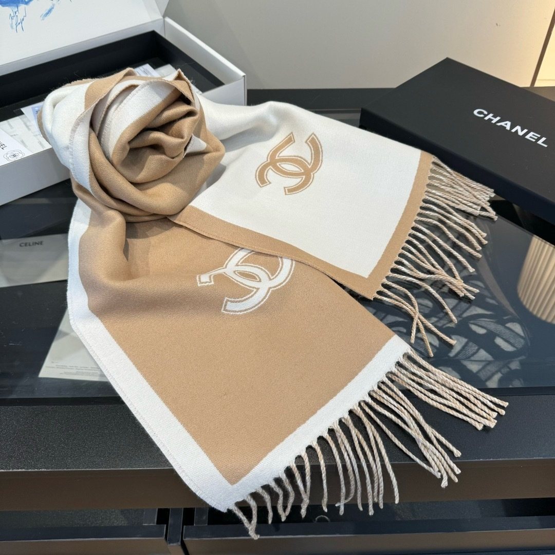 Chanel Contrast Panel Fringed Scarf