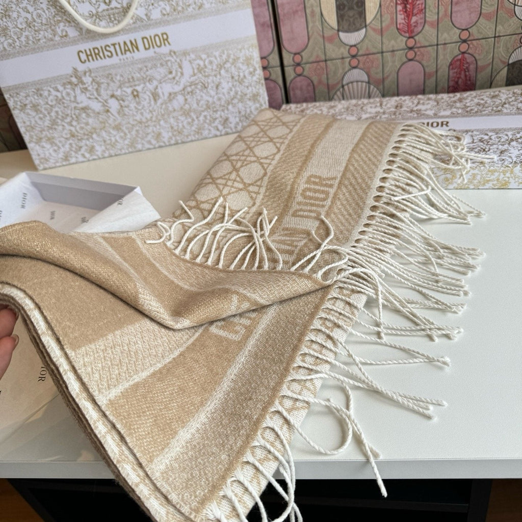 Dior Geometric Fringed Scarf
